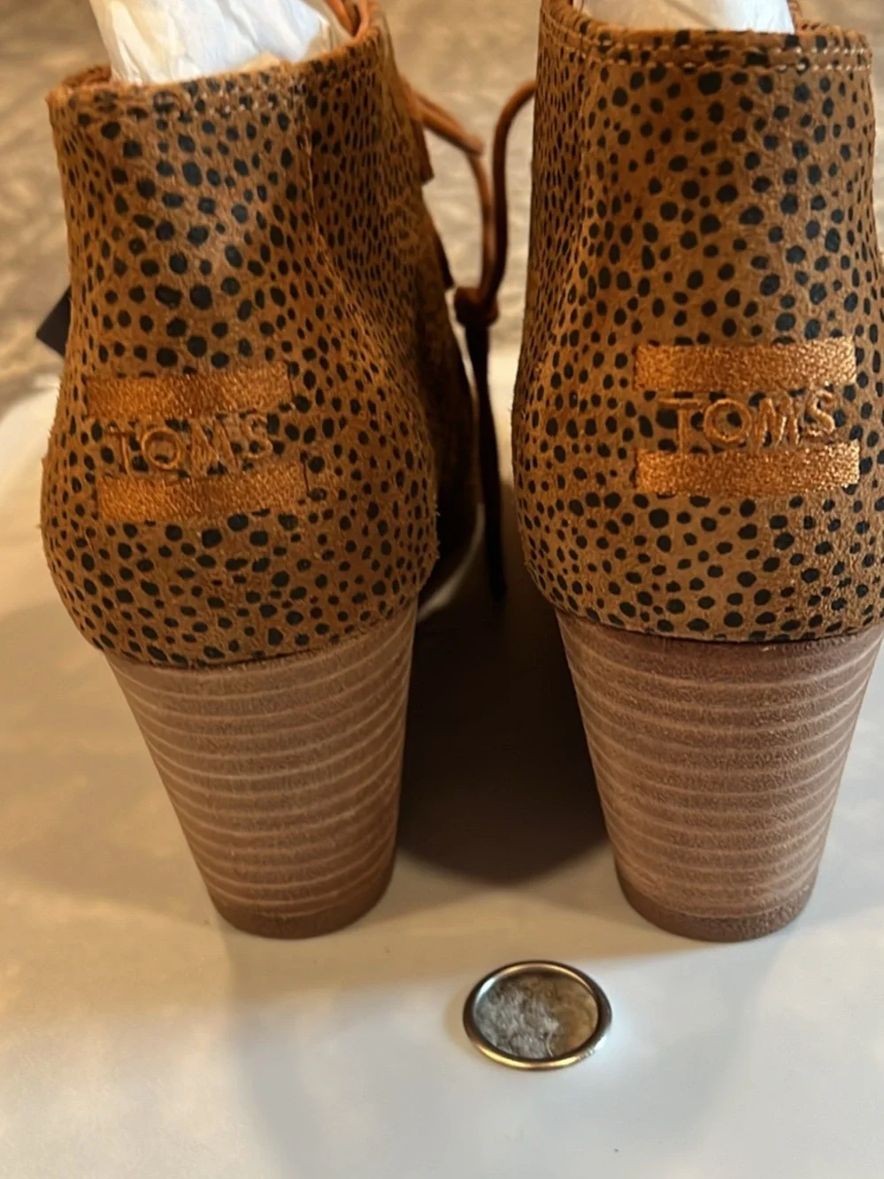 Tom’s Suede Bootys Sz 8